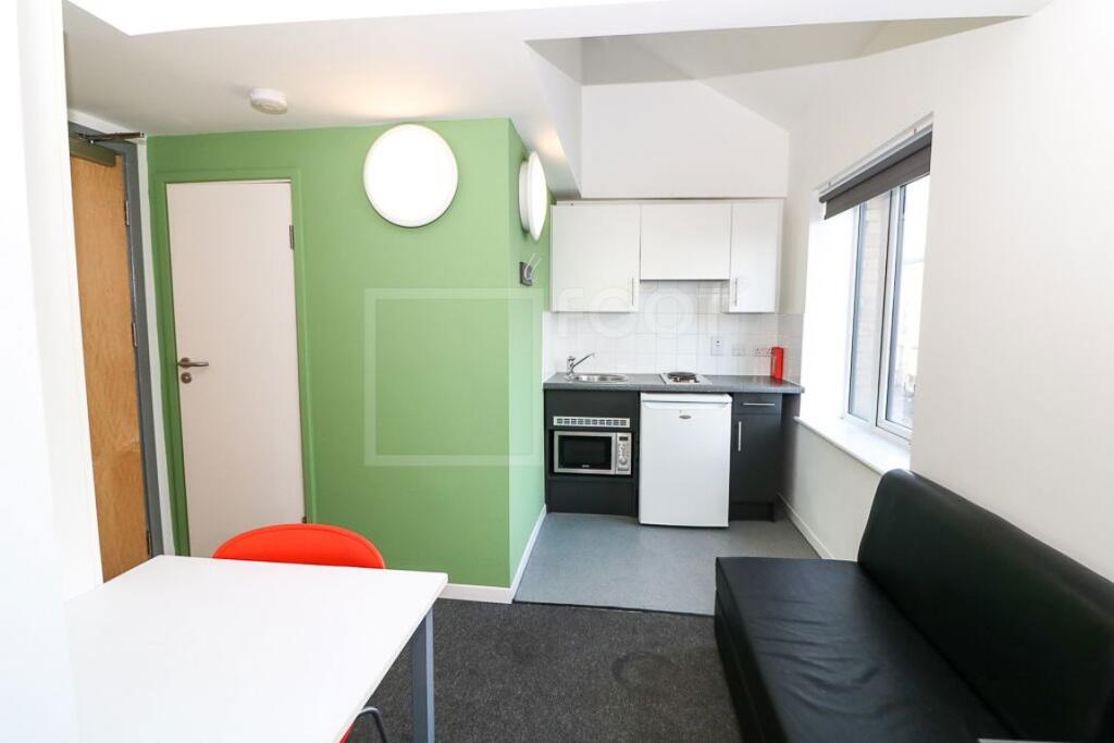 0 bed Apartment for rent in Bradford. From Squarefoot Apartments - Bradford