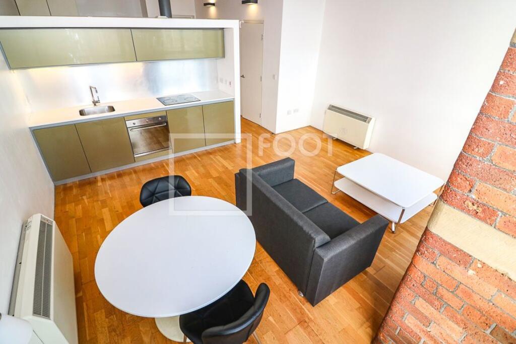 4 bed Studio for rent in Bradford. From Squarefoot Apartments - Bradford
