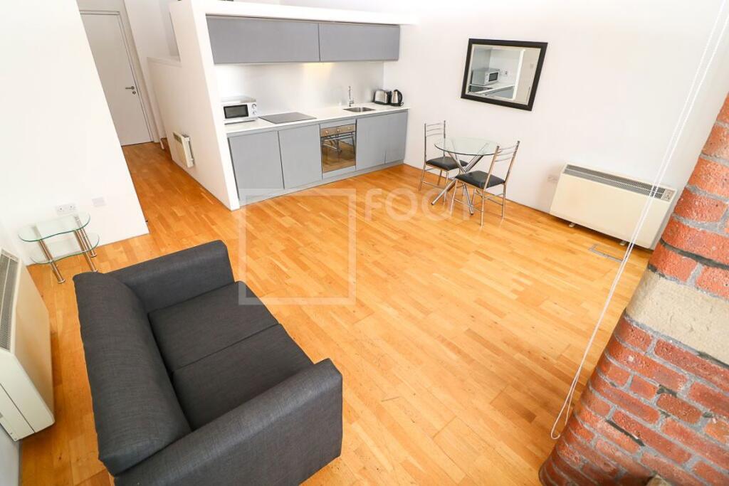 4 bed Studio for rent in Bradford. From Squarefoot Apartments - Bradford 4 bed Studio for rent in Bradford. From Squarefoot Apartments - Bradford