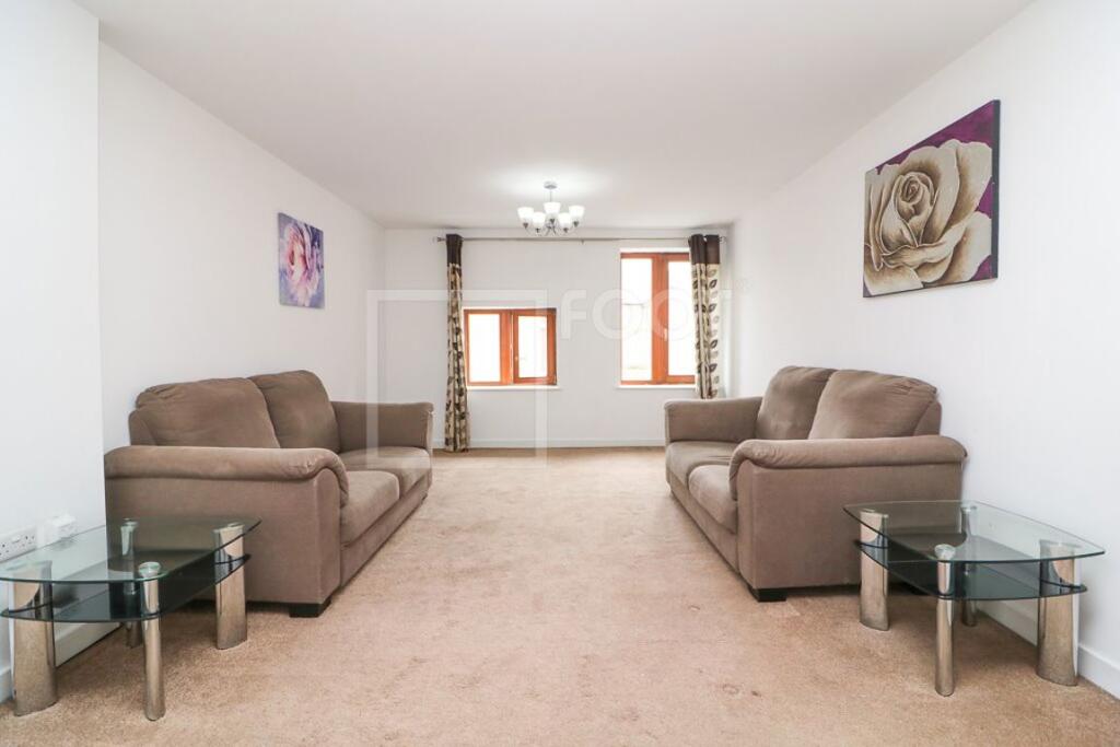 2 bed Apartment for rent in Bradford. From Squarefoot Apartments - Bradford