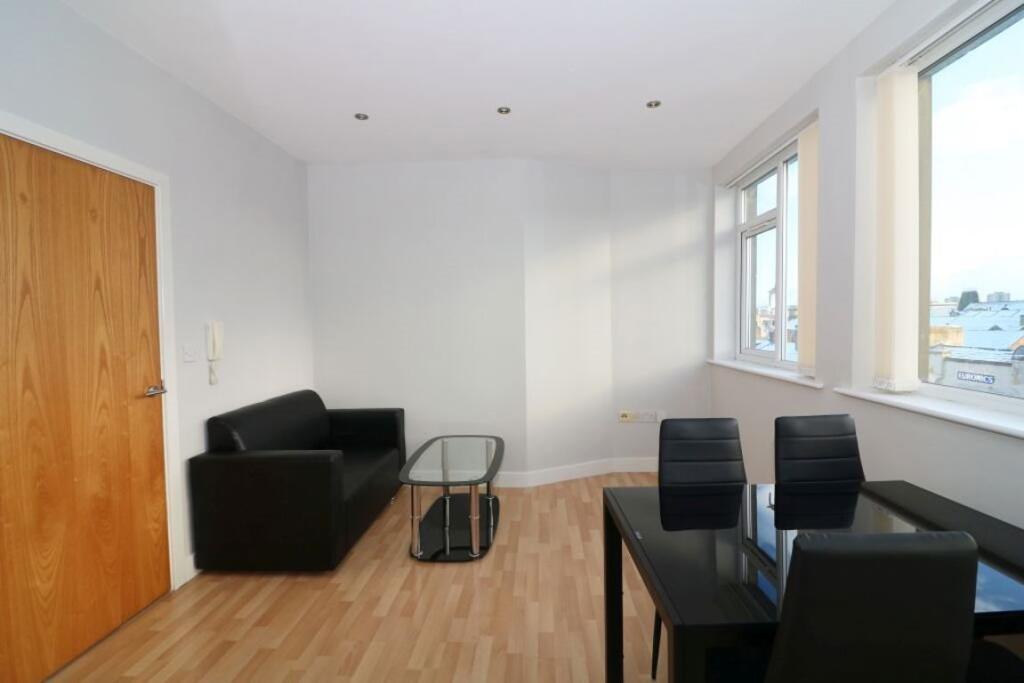 1 bed Apartment for rent in Bradford. From Squarefoot Apartments - Bradford 1 bed Apartment for rent in Bradford. From Squarefoot Apartments - Bradford