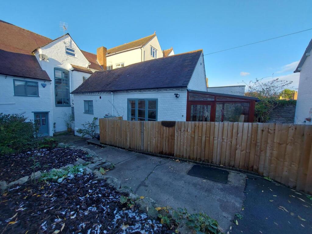 3 bed Detached for rent in Much Wenlock. From Stentons Estate Agents - Much Wenlock