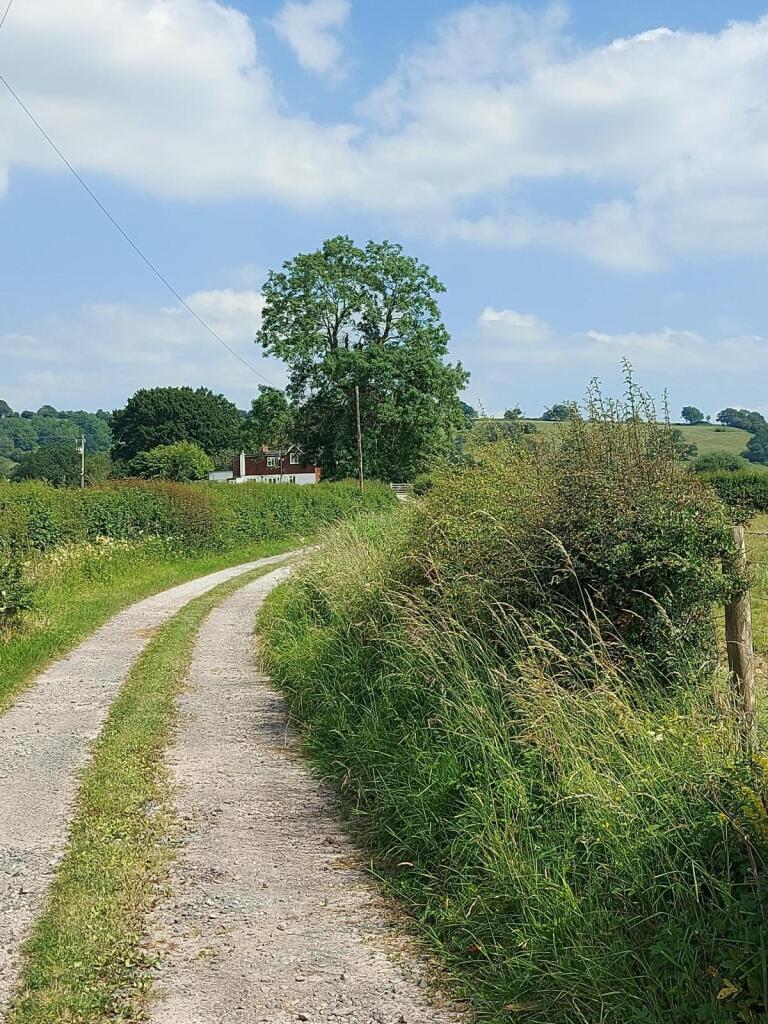 4 bed Detached for rent in Brockton. From Stentons Estate Agents - Much Wenlock 4 bed Detached for rent in Brockton. From Stentons Estate Agents - Much Wenlock