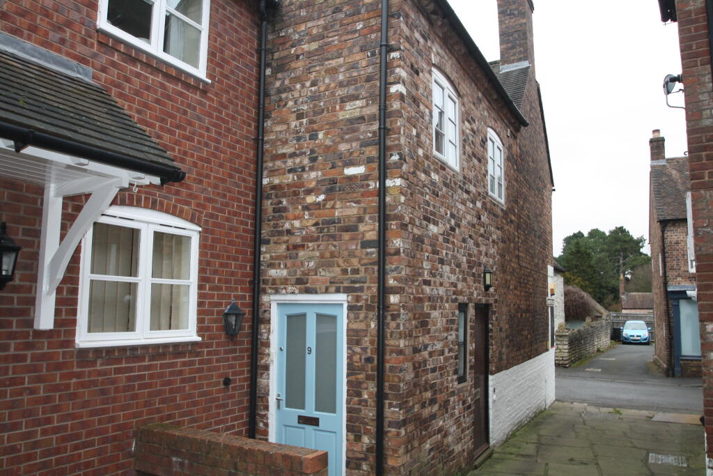 2 bed 1st Floor Flat for rent in Much Wenlock. From Stentons Estate Agents - Much Wenlock