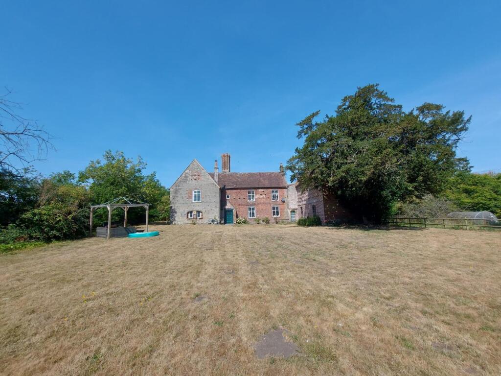 4 bed Farm House for rent in Benthall. From Stentons Estate Agents - Much Wenlock 4 bed Farm House for rent in Benthall. From Stentons Estate Agents - Much Wenlock