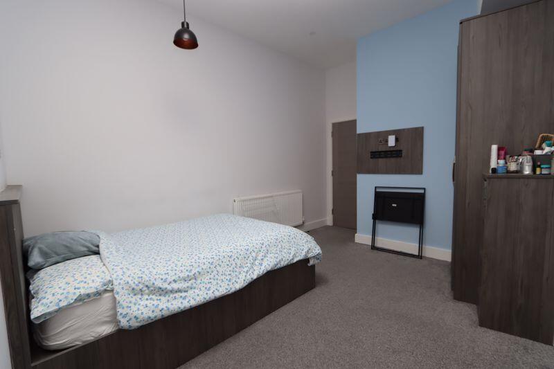 1 bed HMO for rent in Clevedon. From Steven Smith Town & Country Estate Agents - Clevedon