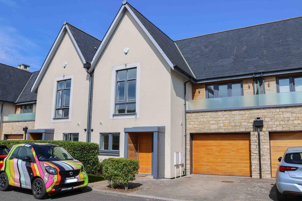 3 bed Mid Terraced House for rent in Clevedon. From Steven Smith Town & Country Estate Agents - Clevedon 3 bed Mid Terraced House for rent in Clevedon. From Steven Smith Town & Country Estate Agents - Clevedon