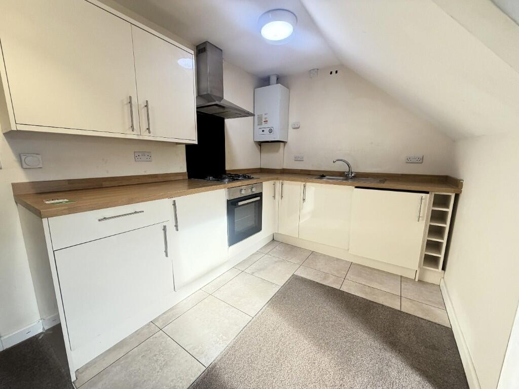 1 bed 1st Floor Flat for rent in Bournemouth. From SCOTT CASTLE - Bournemouth