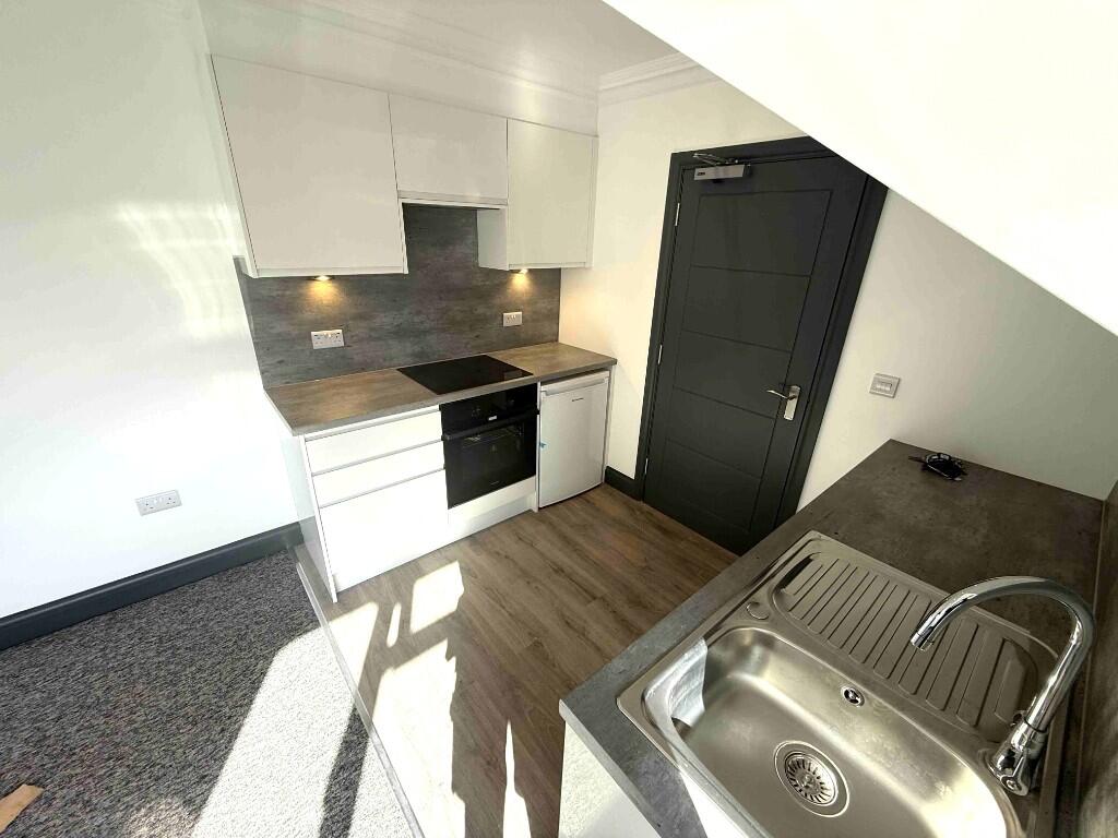 1 bed 1st Floor Flat for rent in Bournemouth. From SCOTT CASTLE - Bournemouth