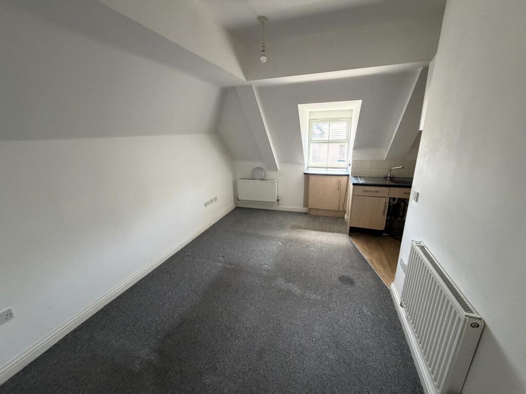 1 bed 1st Floor Flat for rent in Bournemouth. From SCOTT CASTLE - Bournemouth