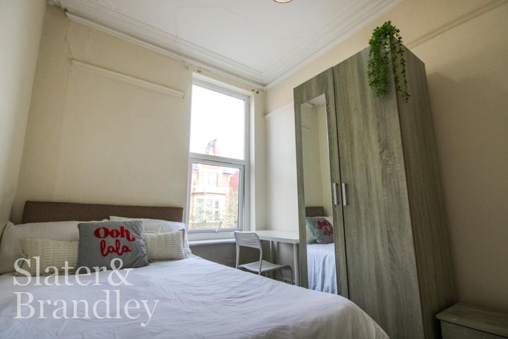 2 bed House (unspecified) for rent in Nottingham. From Slater and Brandley - Nottingham