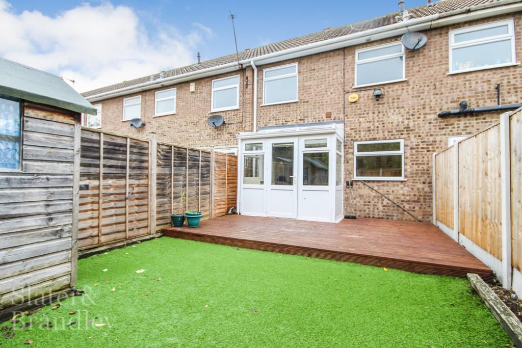 2 bed Mid Terraced House for rent in West Bridgford. From Slater and Brandley - Nottingham 2 bed Mid Terraced House for rent in West Bridgford. From Slater and Brandley - Nottingham