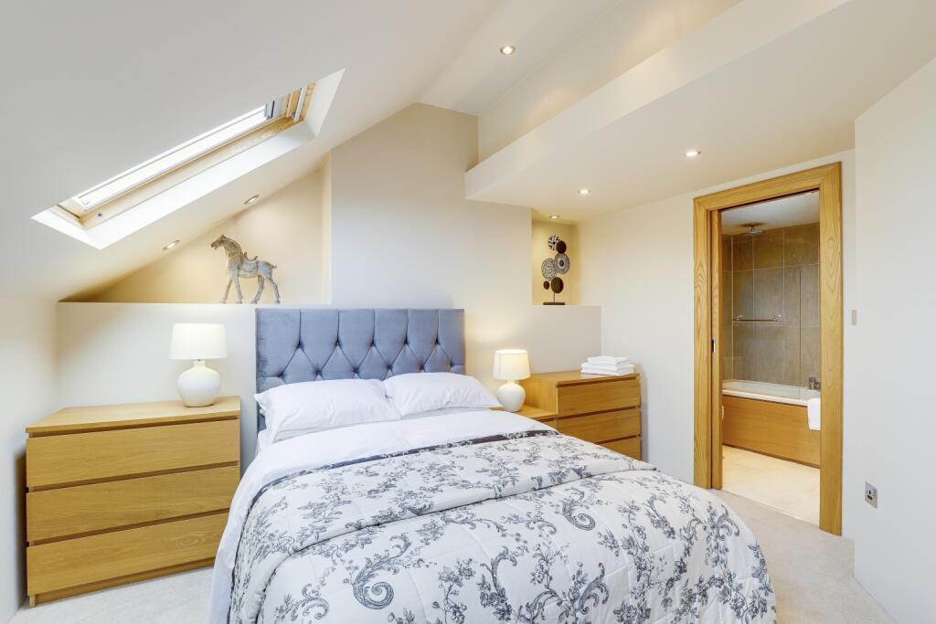 2 bed Mid Terraced House for rent in Nottingham. From Slater and Brandley - Nottingham