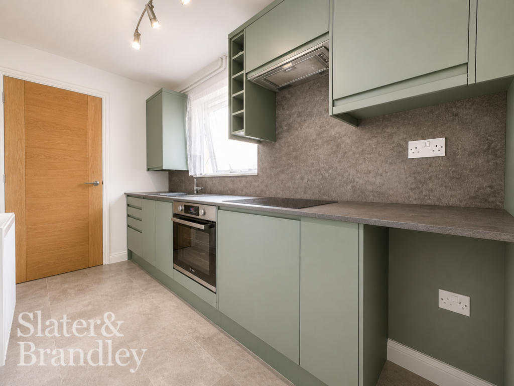 2 bed Mid Terraced House for rent in West Bridgford. From Slater and Brandley - Nottingham