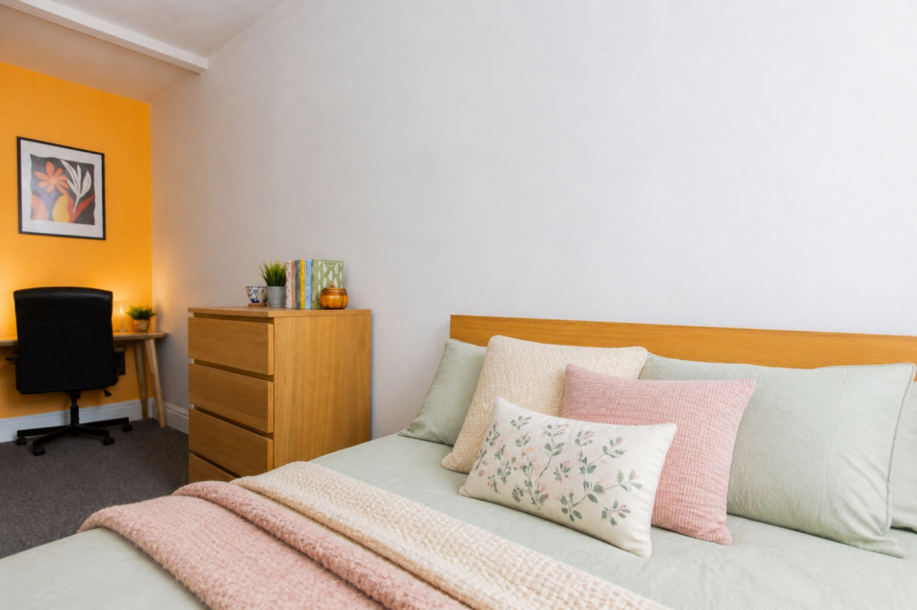 1 bed House Share for rent in West Bridgford. From Slater and Brandley - Nottingham 1 bed House Share for rent in West Bridgford. From Slater and Brandley - Nottingham