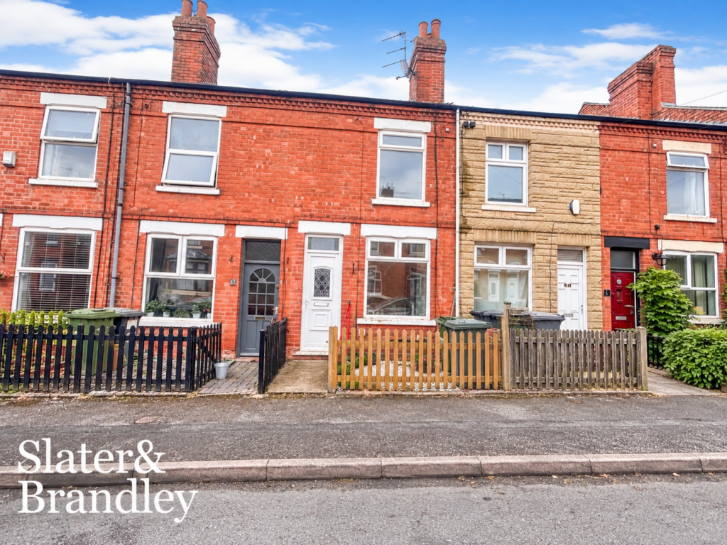 2 bed Mid Terraced House for rent in Arnold. From Slater and Brandley - Nottingham