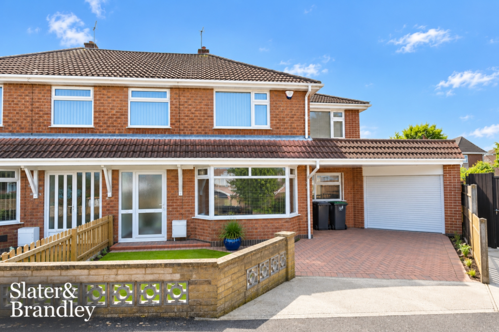 4 bed Detached for rent in West Bridgford. From Slater and Brandley - Nottingham