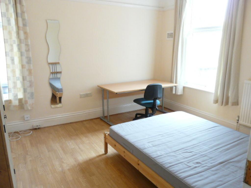 1 bed House (unspecified) for rent in Beeston. From Slater and Brandley - Nottingham