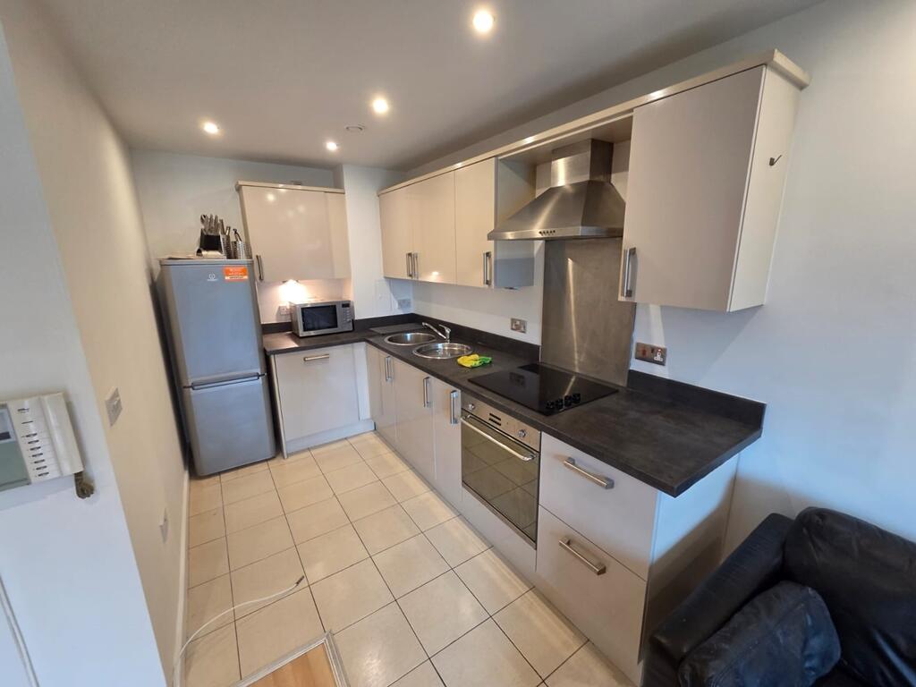 4 bed Apartment for rent in Birmingham. From Stewart Oliver Ltd - Birmingham