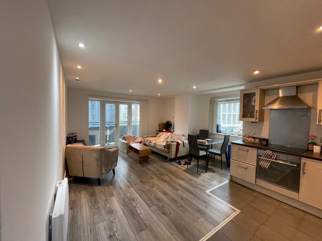 2 bed Apartment for rent in Birmingham. From Stewart Oliver Ltd - Birmingham