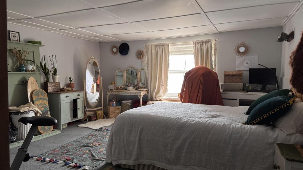 2 bed 1st Floor Flat for rent in Worthing. From Spratt & Son - Worthing 2 bed 1st Floor Flat for rent in Worthing. From Spratt & Son - Worthing