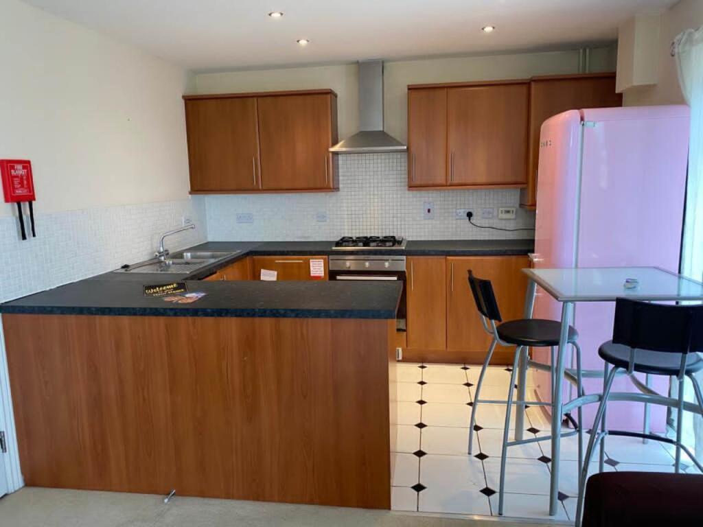 3 bed 1st Floor Flat for rent in Hatfield. From Strats Estates & Lettings - Hatfield