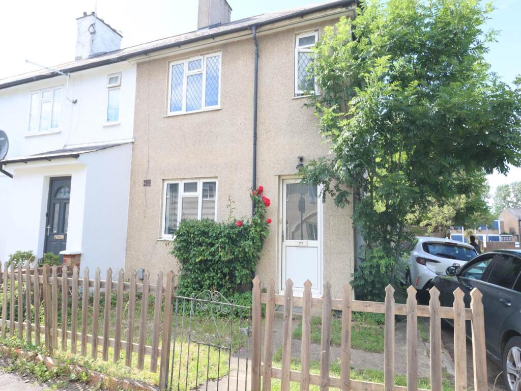 2 bed Detached for rent in Hatfield. From Strats Estates & Lettings - Hatfield