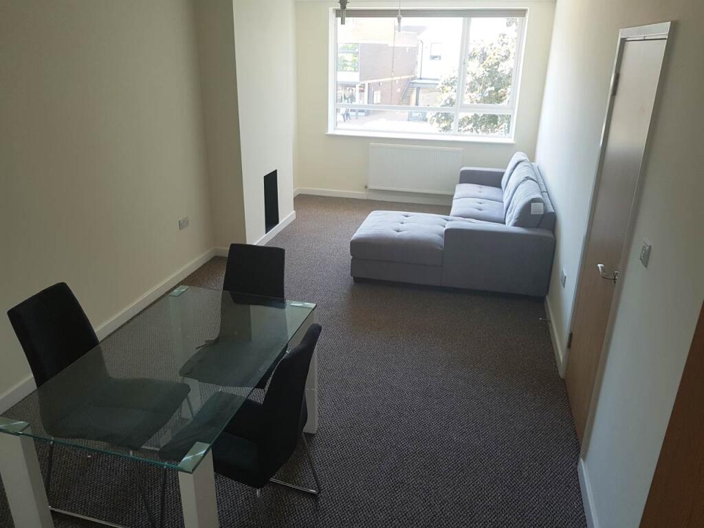 2 bed 1st Floor Flat for rent in Hatfield. From Strats Estates & Lettings - Hatfield