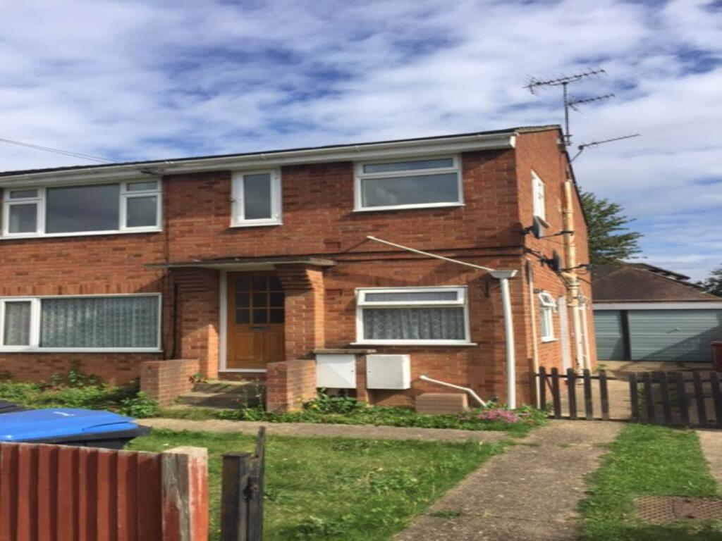 2 bed 1st Floor Flat for rent in Hatfield. From Strats Estates & Lettings - Hatfield