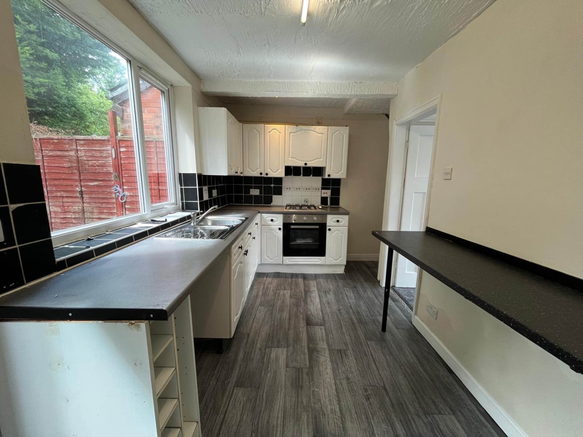 3 bed Mid Terraced House for rent in Manchester. From Sure Move Lettings