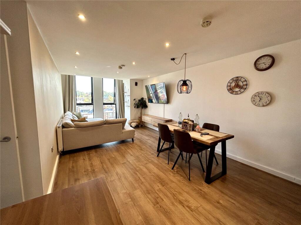 2 bed Apartment for rent in Croydon. From Streets Ahead - Croydon Central