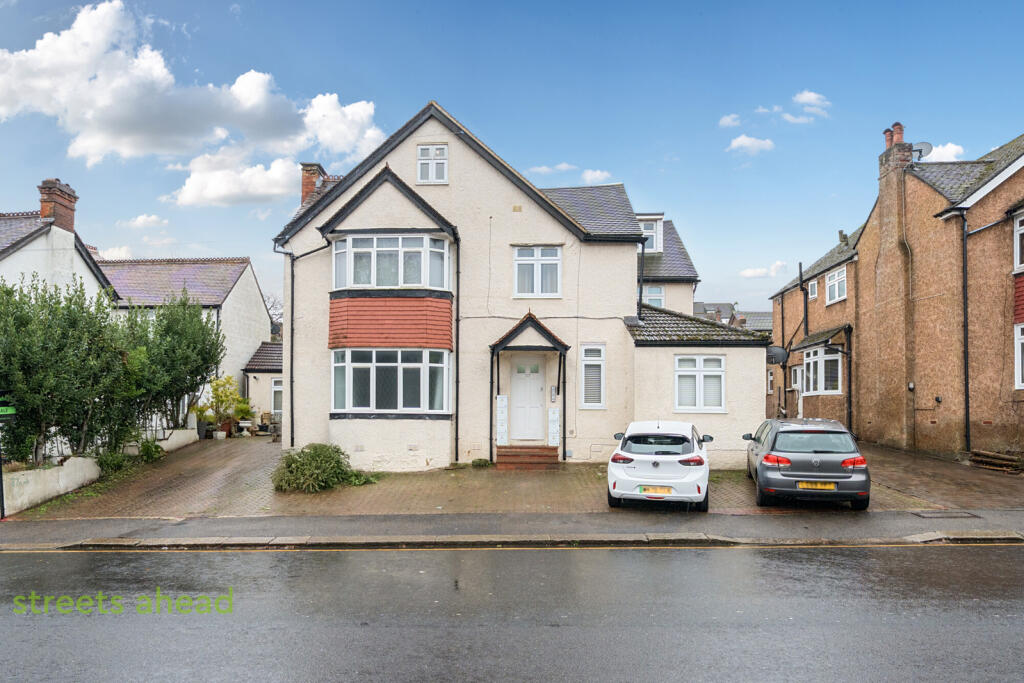 1 bed Apartment for rent in Coulsdon. From Streets Ahead - Croydon Central