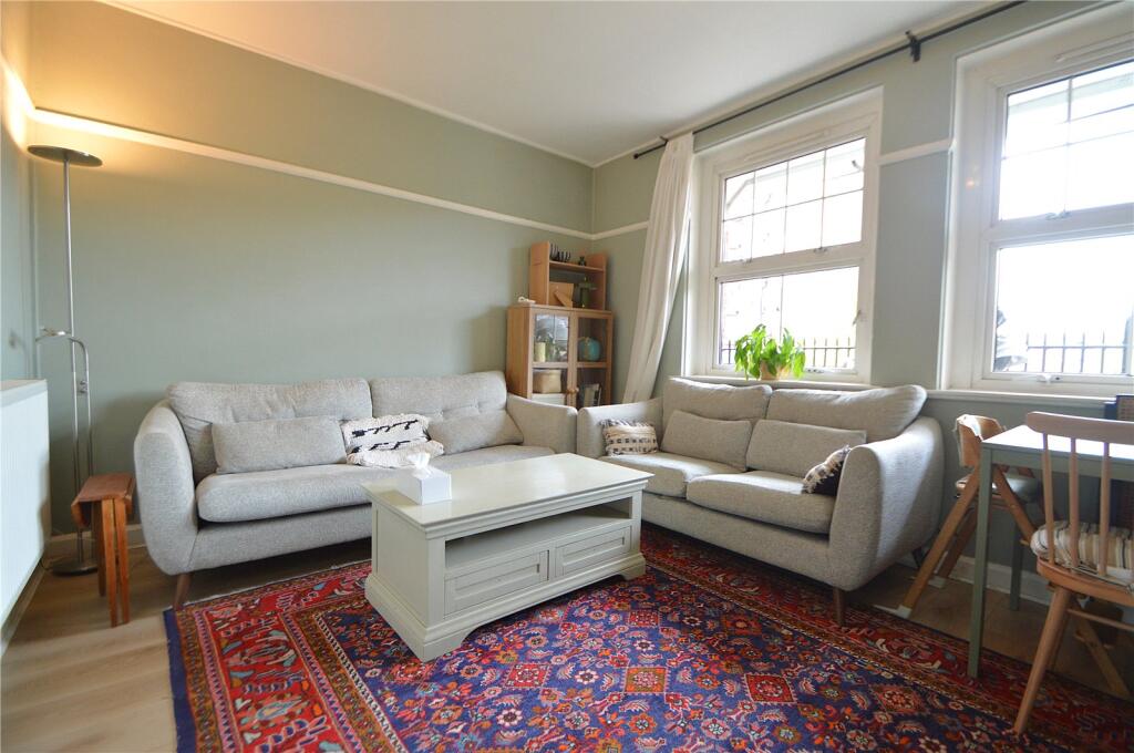 3 bed Apartment for rent in Croydon. From Streets Ahead - Croydon Central