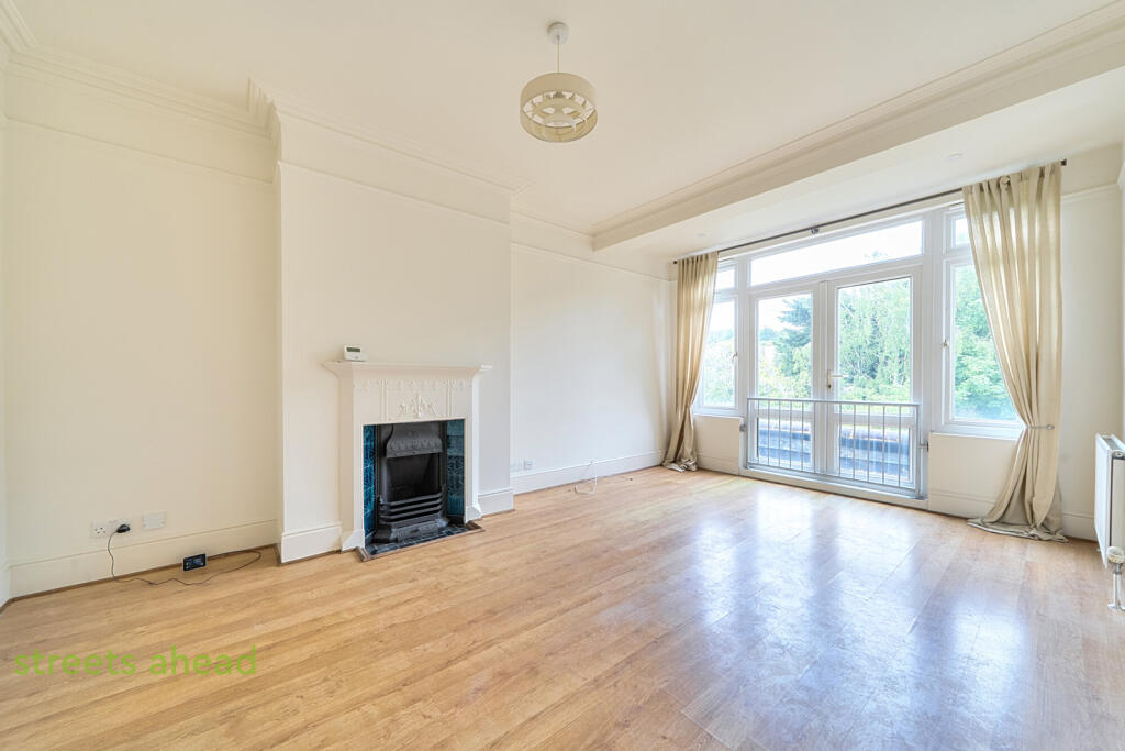 2 bed Apartment for rent in Purley. From Streets Ahead - Croydon Central 2 bed Apartment for rent in Purley. From Streets Ahead - Croydon Central