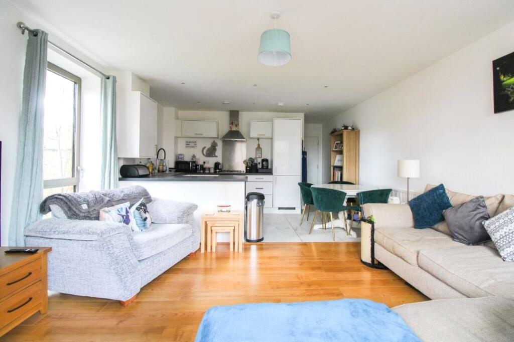 2 bed Apartment for rent in Croydon. From Streets Ahead - Croydon Central