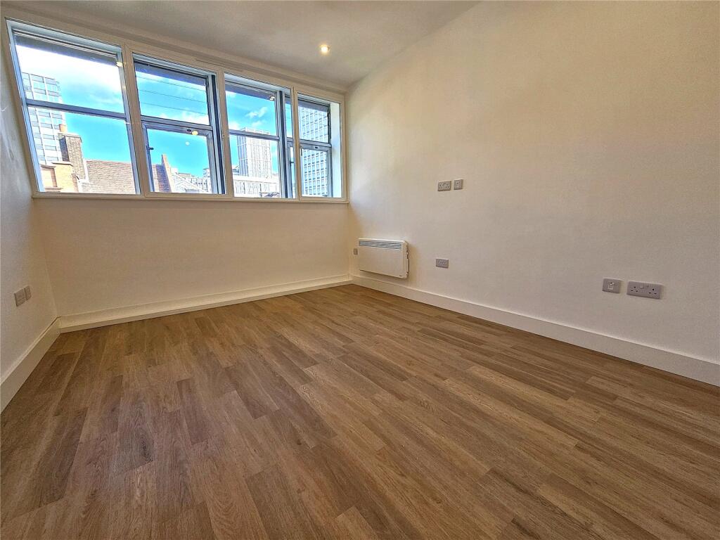 2 bed Apartment for rent in Croydon. From Streets Ahead - Croydon Central