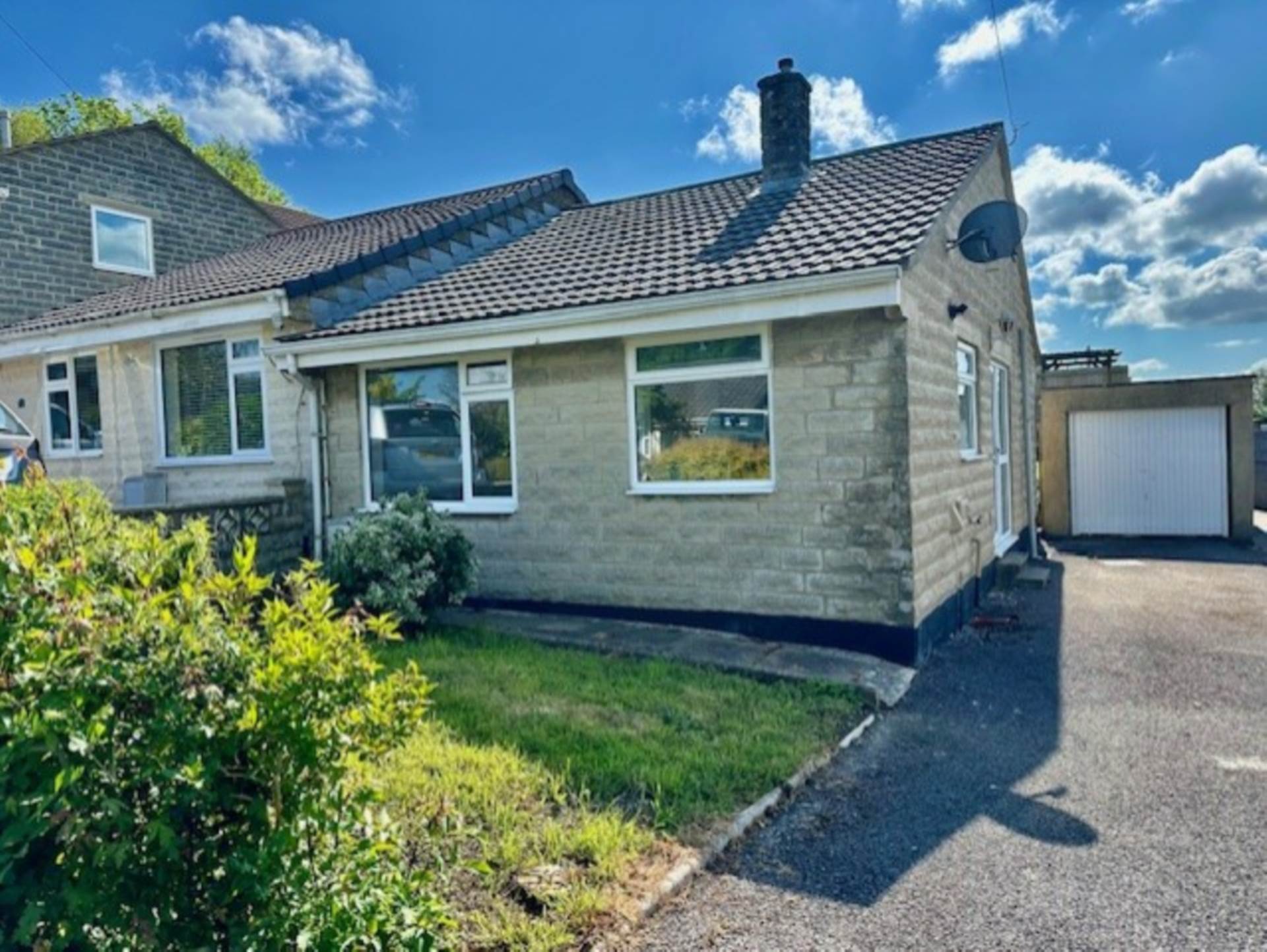 1 bed Bungalow for rent in Radstock. From Swallows Property Letting - Frome