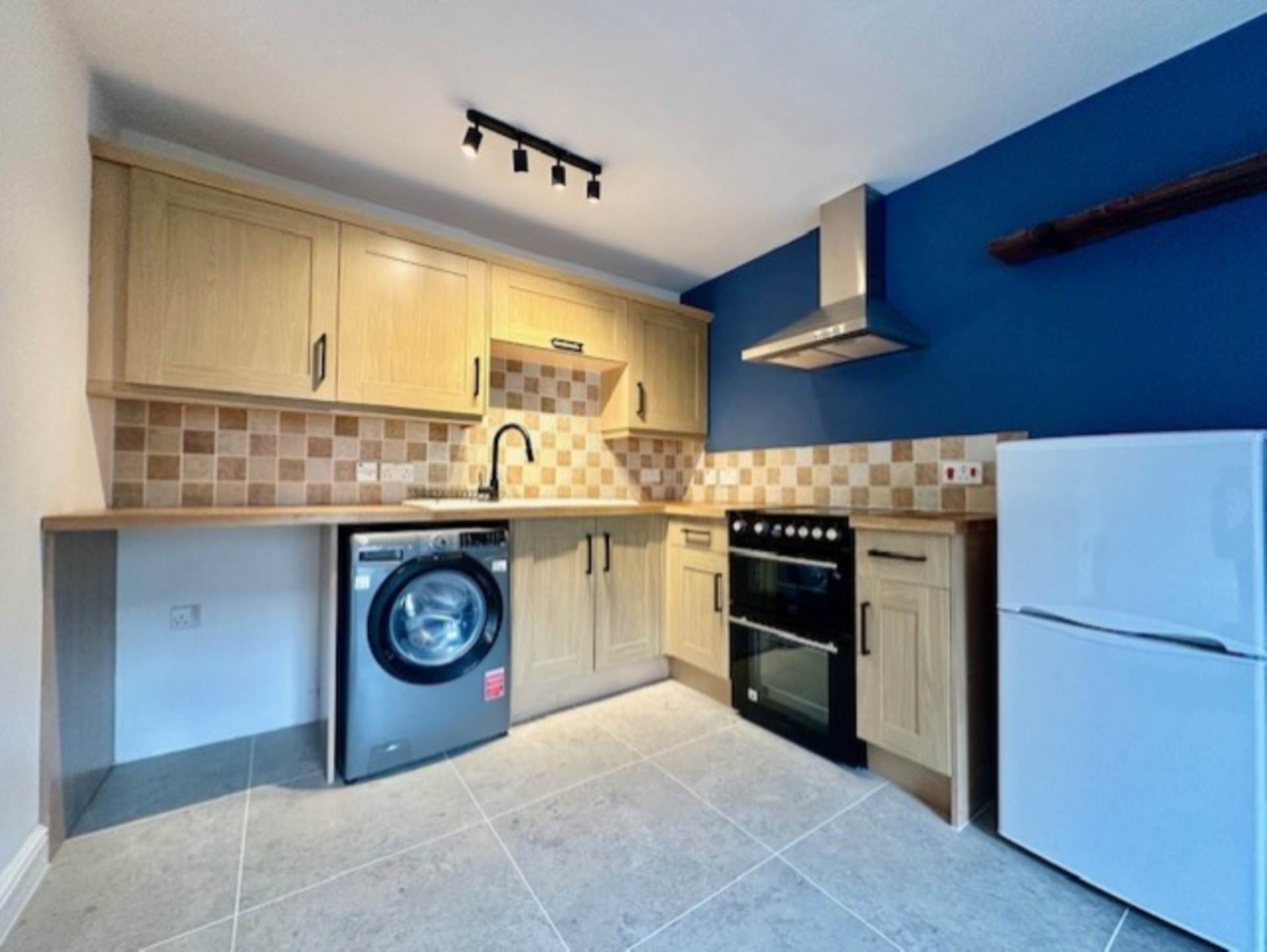 1 bed 1st Floor Flat for rent in Frome. From Swallows Property Letting - Frome