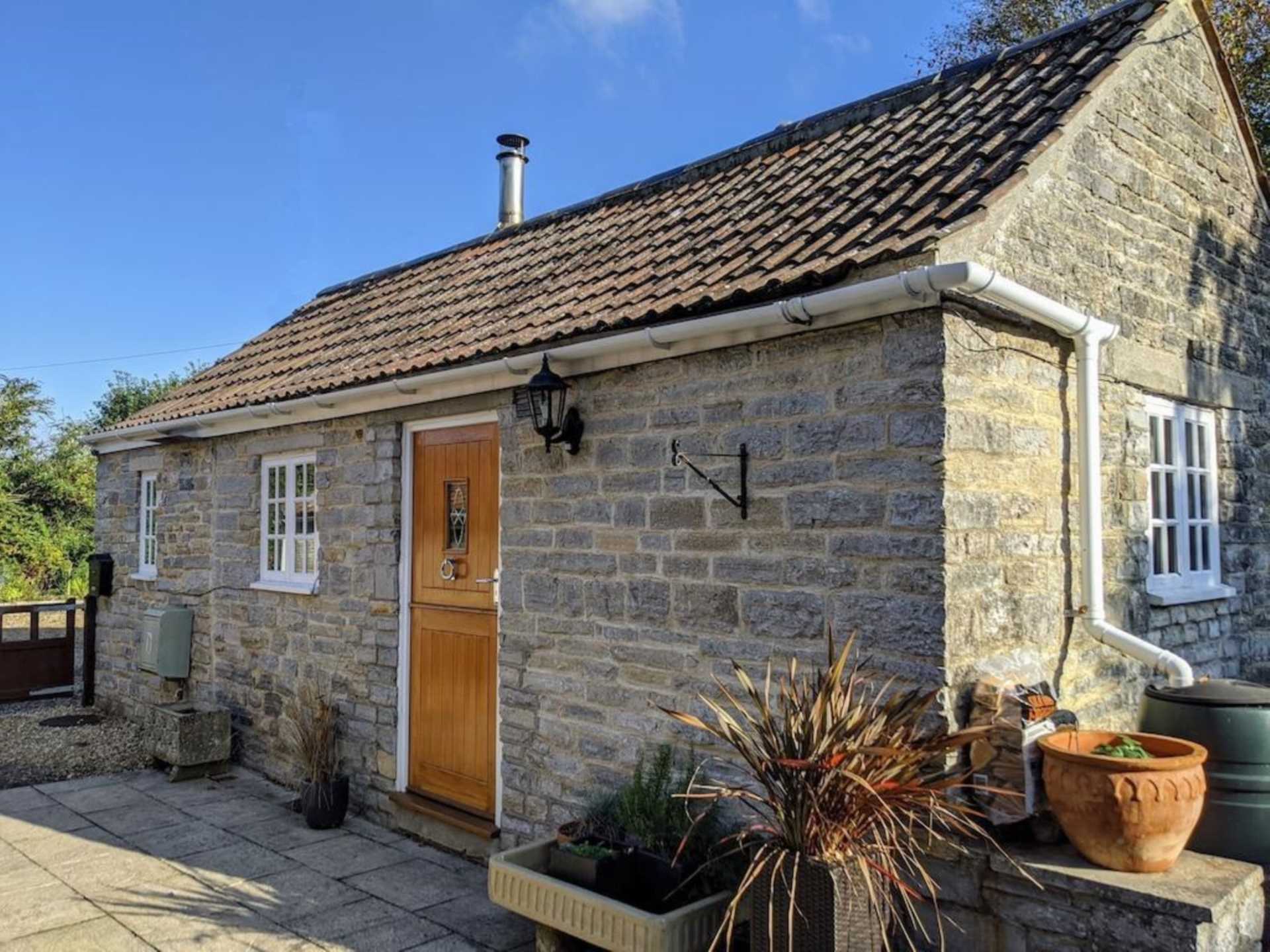 1 bed Barn Conversion for rent in Somerton. From Swallows Property Letting - Frome