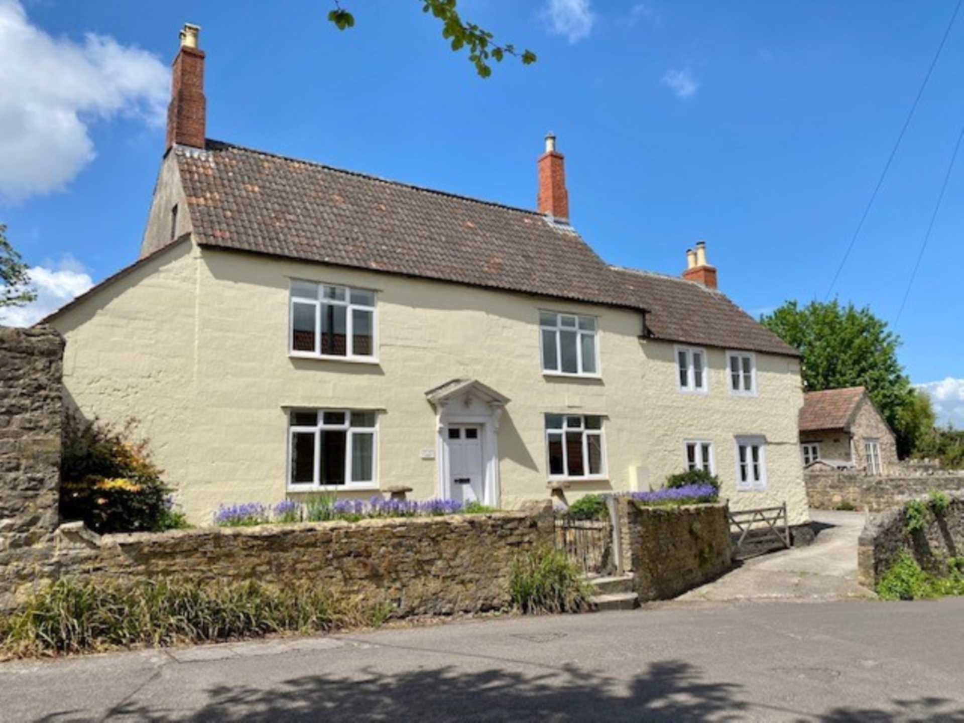 4 bed House (unspecified) for rent in Frome. From Swallows Property Letting - Frome 4 bed House (unspecified) for rent in Frome. From Swallows Property Letting - Frome