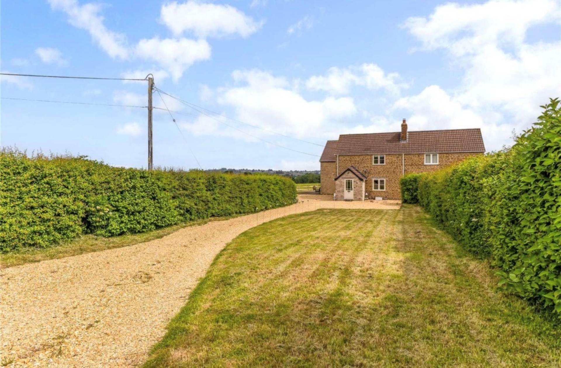 4 bed Semi Detached for rent in Frome. From Swallows Property Letting - Frome 4 bed Semi Detached for rent in Frome. From Swallows Property Letting - Frome