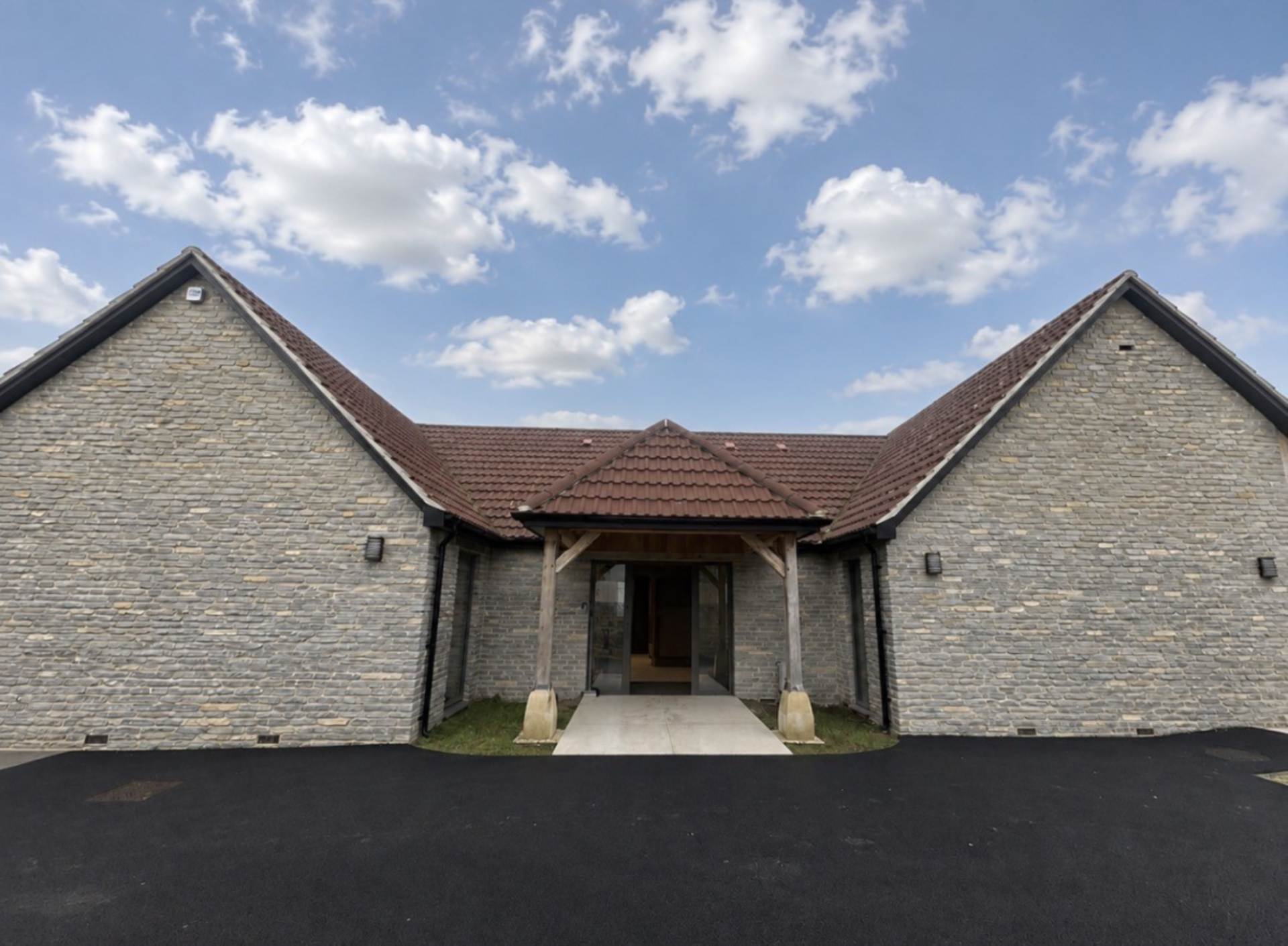 3 bed Bungalow for rent in Langport. From Swallows Property Letting - Frome