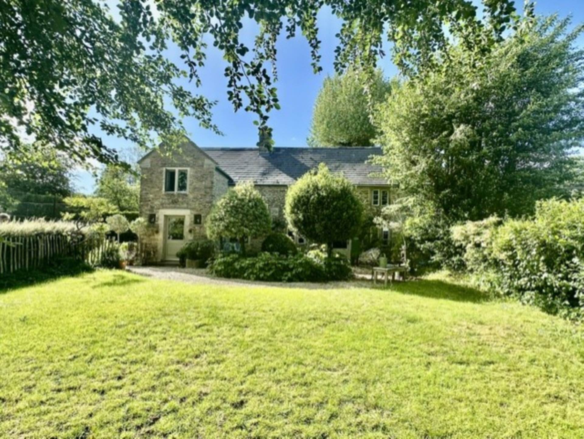 3 bed Cottage for rent in Shepton Mallet. From Swallows Property Letting - Frome 3 bed Cottage for rent in Shepton Mallet. From Swallows Property Letting - Frome