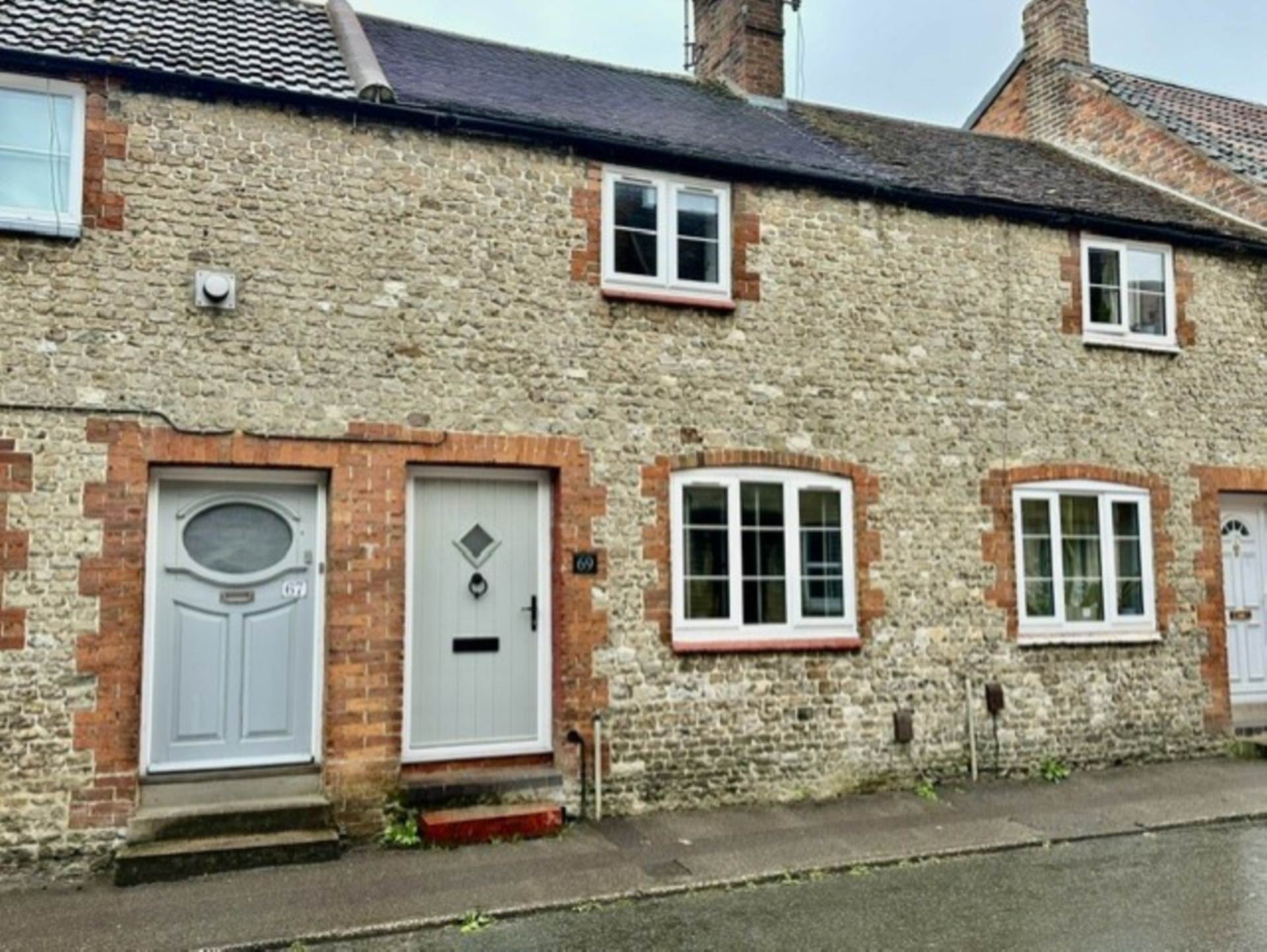 2 bed Mid Terraced House for rent in Warminster. From Swallows Property Letting - Frome