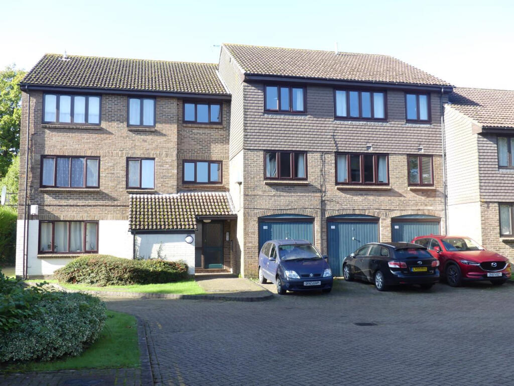 1 bed 1st Floor Flat for rent in Crawley. From Swan Property Management - Crawley 1 bed 1st Floor Flat for rent in Crawley. From Swan Property Management - Crawley