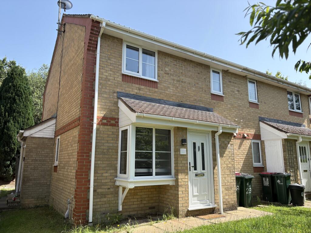 1 bed End of Terrace for rent in Crawley. From Swan Property Management - Crawley 1 bed End of Terrace for rent in Crawley. From Swan Property Management - Crawley
