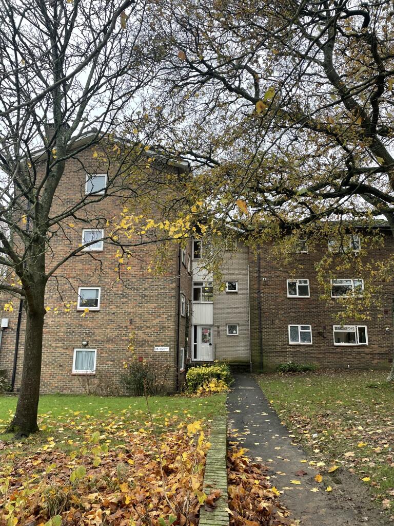 2 bed 1st Floor Flat for rent in Ifieldwood. From Swan Property Management - Crawley 2 bed 1st Floor Flat for rent in Ifieldwood. From Swan Property Management - Crawley