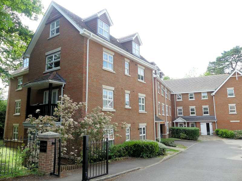 1 bed 1st Floor Flat for rent in Crawley. From Swan Property Management - Crawley