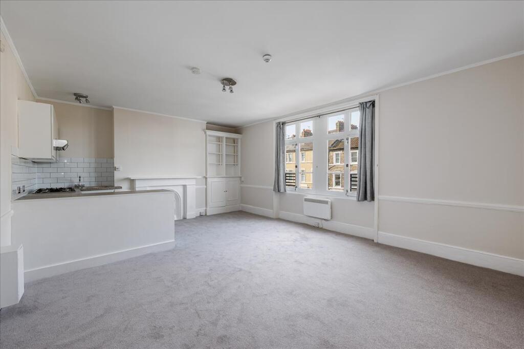 1 bed Apartment for rent in Richmond. From Sworn and Co - Chiswick High Road 1 bed Apartment for rent in Richmond. From Sworn and Co - Chiswick High Road