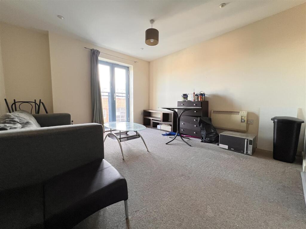 1 bed 1st Floor Flat for rent in Swindon. From Swindon Homes - Swindon